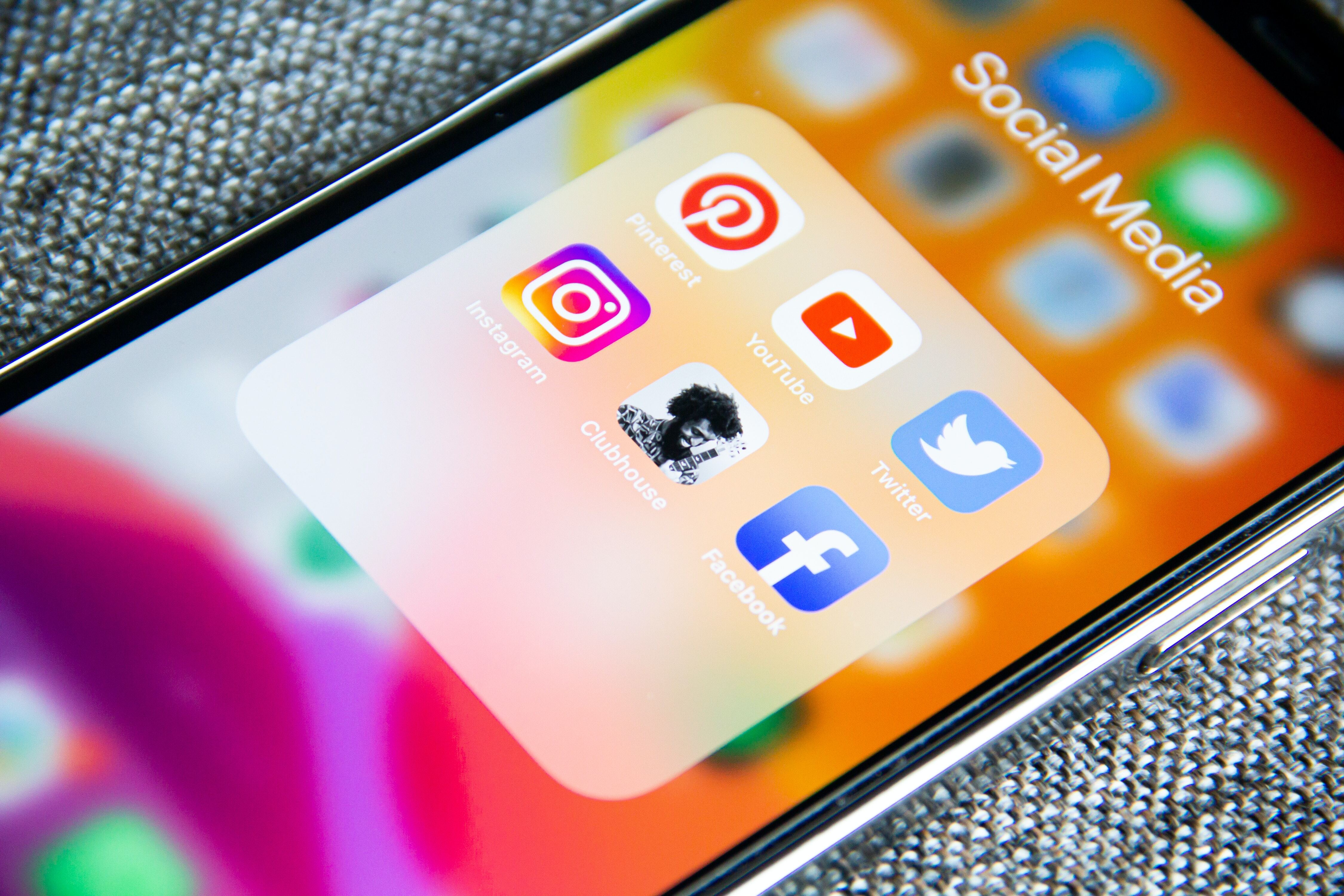 Tipps für effektives Social-Media-Marketing: Geben Sie Ihren Lesern praktische Ratschläge, wie sie ihre Social-Media-Strategie verbessern können, um mehr Engagement und Reichweite zu erzielen